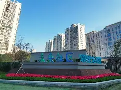 league of legends-包含社区盾倒计时，新奥尔良鹈鹕清晨队长鼓劲，细节引发关注，话题不断，临场指挥获称赞的词条