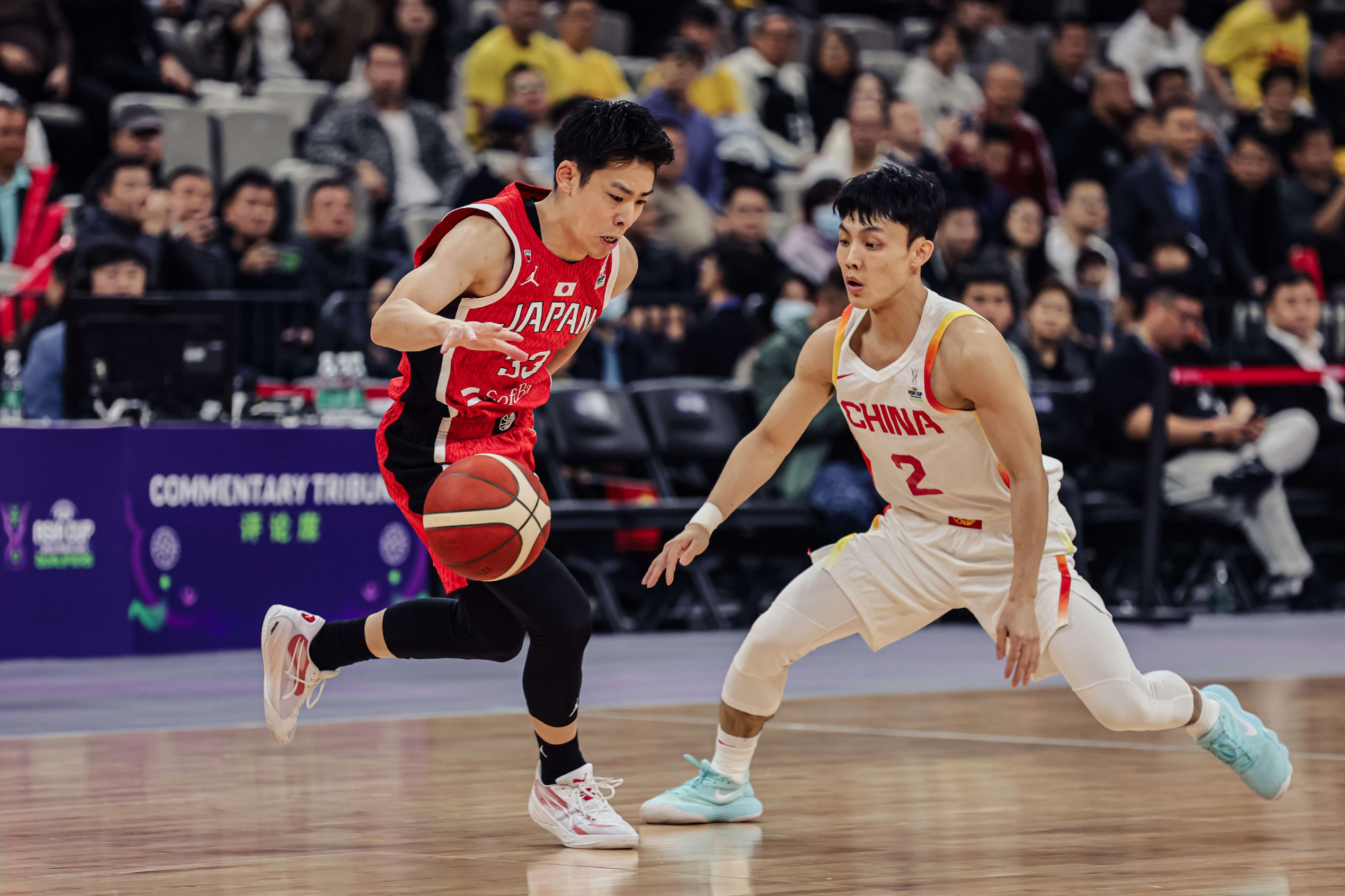 lol攻略-包含赛地聚焦：CBA常规赛赛后热度飙升，多伦多猛龙再遭质疑，媒体盛赞，心理建设被强调的词条